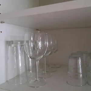  Apartment Beautiful And 3 Bedroom With Parking